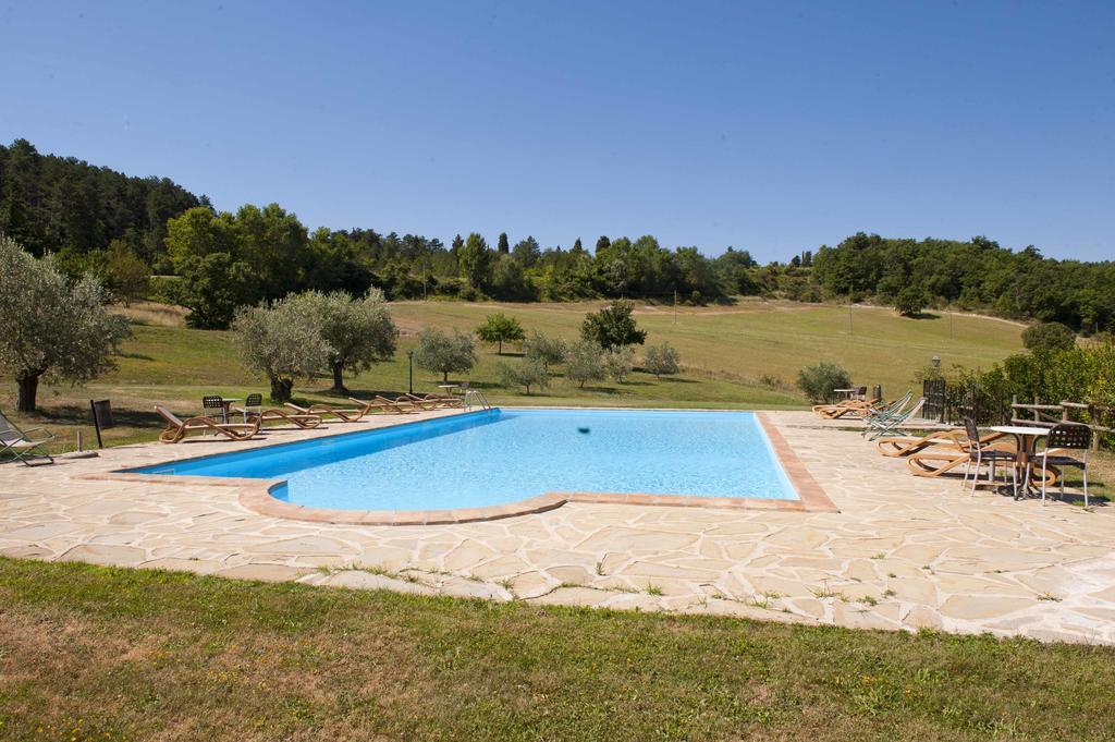 Agriturismo Tenuta Di Biscina Экстерьер фото