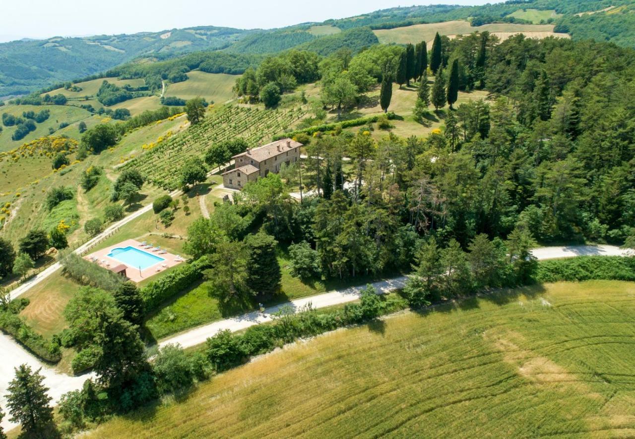 Agriturismo Tenuta Di Biscina Экстерьер фото