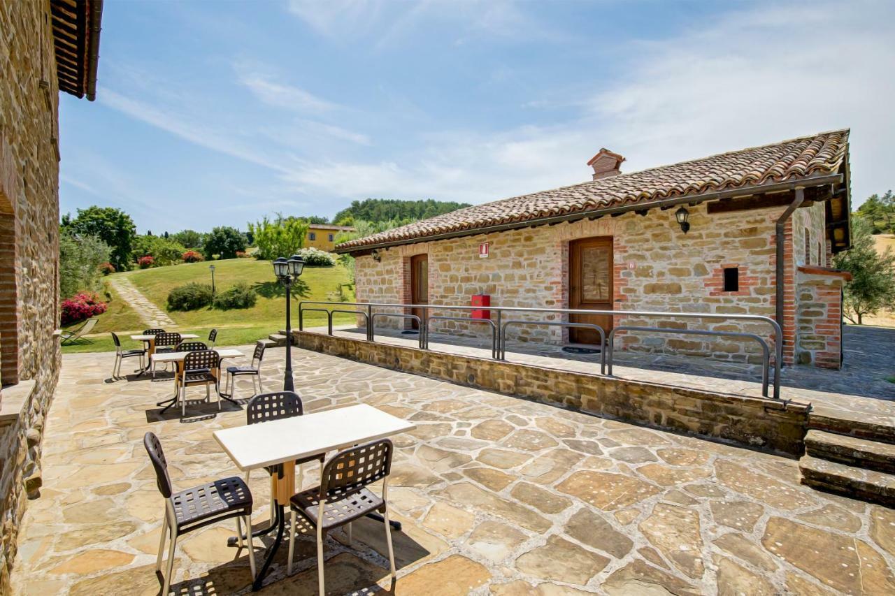 Agriturismo Tenuta Di Biscina Экстерьер фото